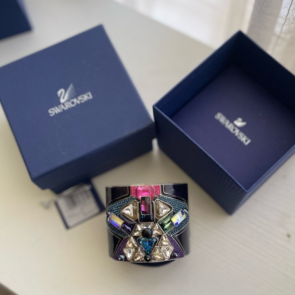 Swarovski Crystal Geometric Buzz Statement Bangle - image 3